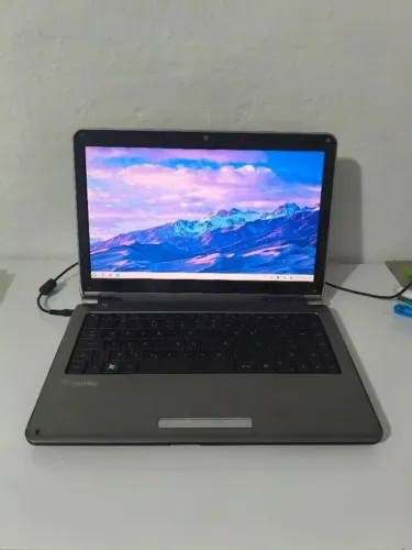 Notebook Intel Core I3, 6 GB ram, 500GB HD. Perfeito! Muito rápido!