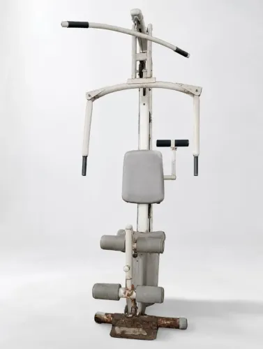 Aparelho de musculação multifuncional