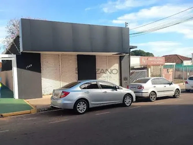 Excelente Salão Comercial em Centro - Campo Grande