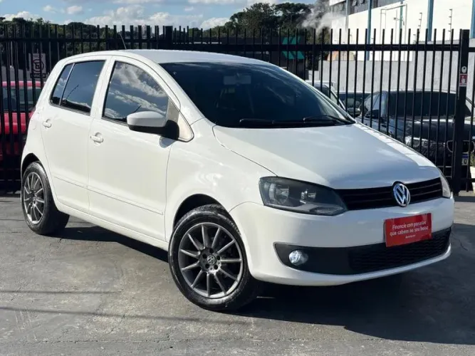 Volkswagen Fox 1.0 MI Total Flex 8V 5P 2011