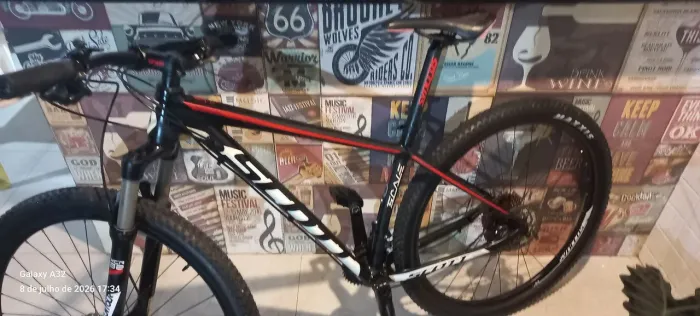 Scott Scale 29 Tam.17 Freios Shimano
