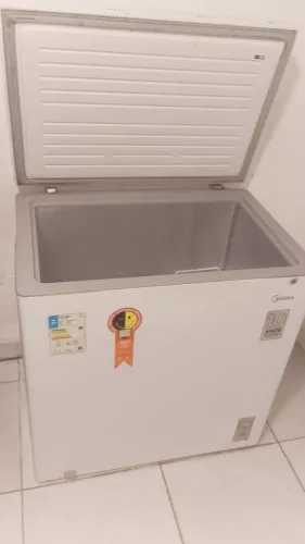 Freezer Horizontal Media 205 Litros Semi-Novo com cesta.