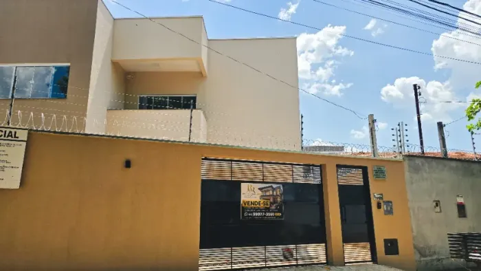 Sobrado na 404 norte