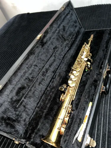 Saxofone Soprano L.A Barrington - 4,000 reais