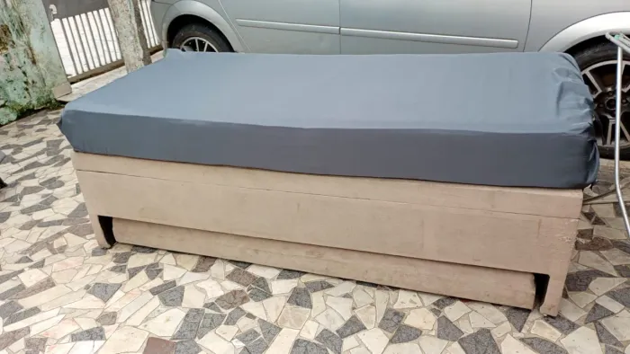 Cama box solteiro baú com colchão