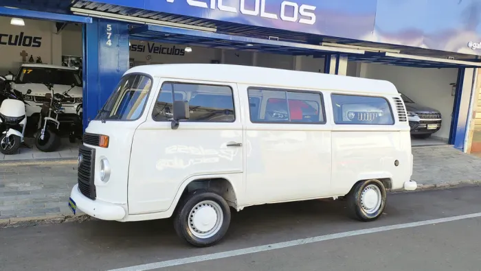 Volkswagen Kombi Standard 1.4 MI Total Flex 8V 2010