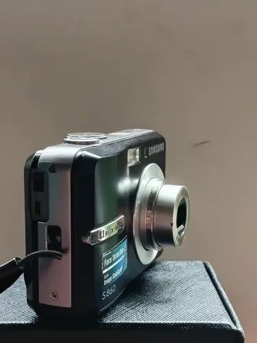 Câmera S860