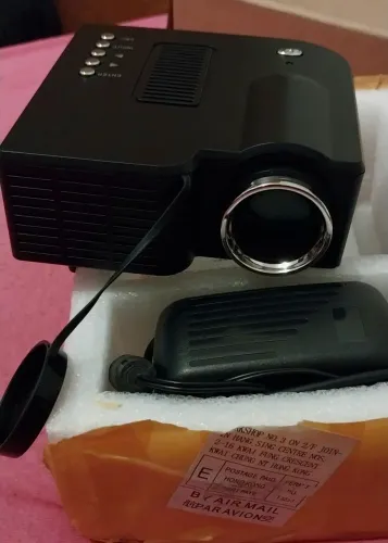 Projetor portátil led USB