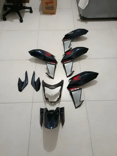 Carenagens cb Twister 250 azul