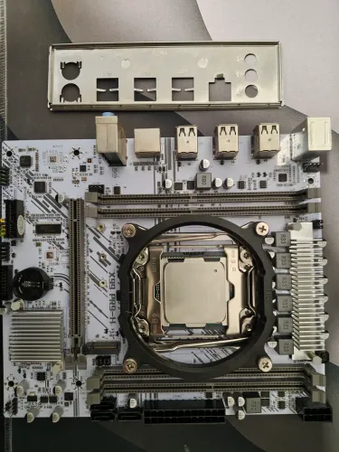 Kit Xeon 2667 v4 + Placa mãe x99 