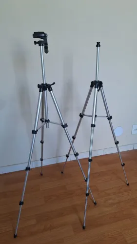 Kit com 2 Tripés para Câmera ou Flash