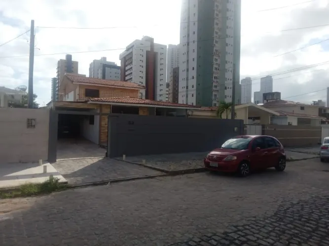 Casa para Venda em João Pessoa, manaira, 4 dormitórios, 4 suítes, 6 banheiros, 3 vagas