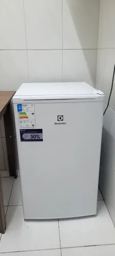Frigobar Electrolux 121L - 110V