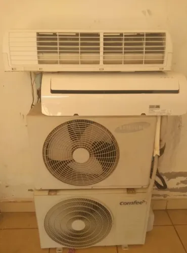 2 Ar Condicionado 12000 e 9000 BTUs