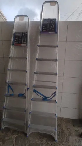ESCADAS EM ALUMINIO 7 DEGRAUS 