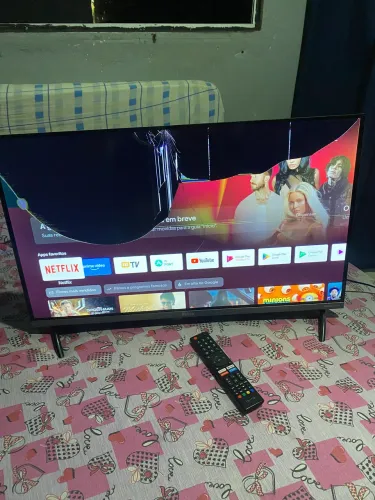 Tv com defeito na tela