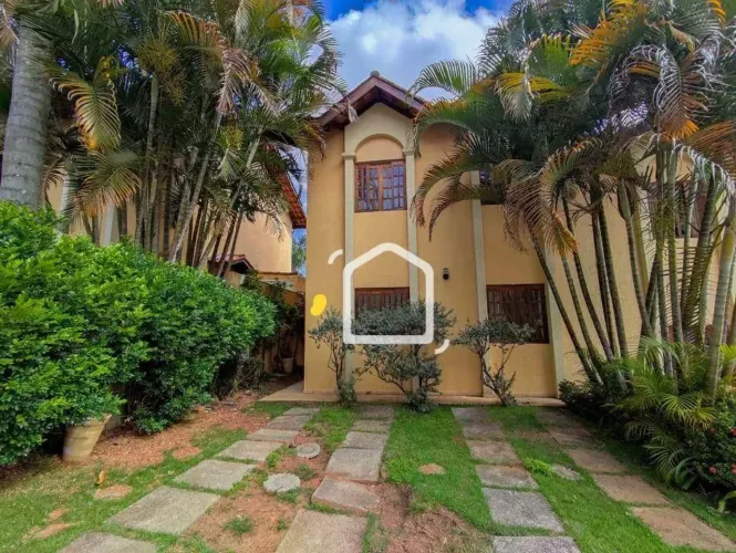 Casa com 3 dormitórios à venda, 108 m² por R$ 690.000,00 - Granja Viana - Cotia/SP