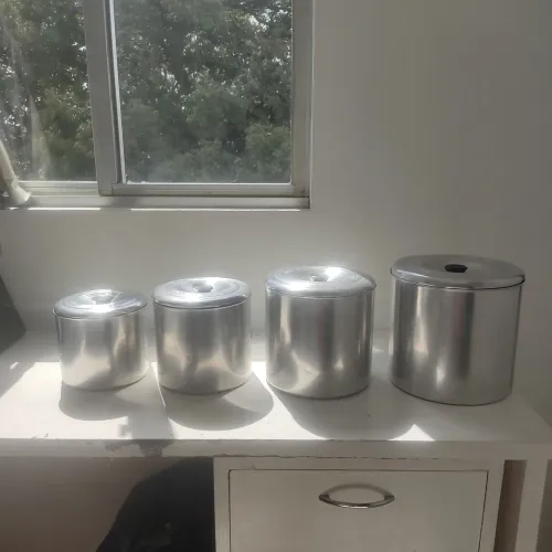 Conjunto de potes panelas de alumínio