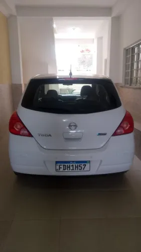 Nissan Tiida S 1.8/1.8 Flex 16V Mec. 2013