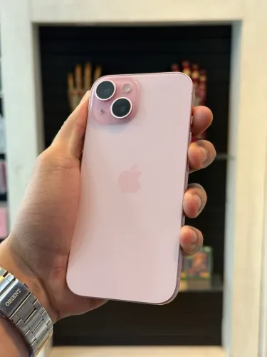 Iphone 15 128 - Rosa - Bateria 88 % - Semi Novo