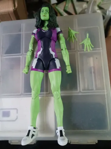 Marvel legends she Hulk mcu série Disney boneco figura hasbro