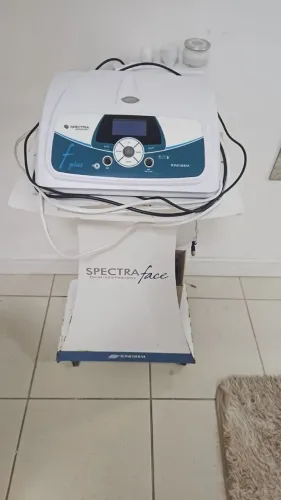 Rádio frequência facial e corporal