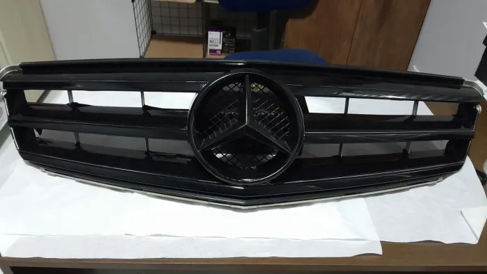 GRADE MERCEDES-BENZ C180