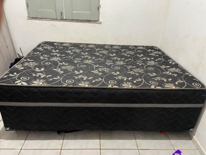 Cama