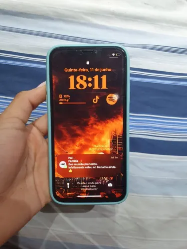 iPhone X