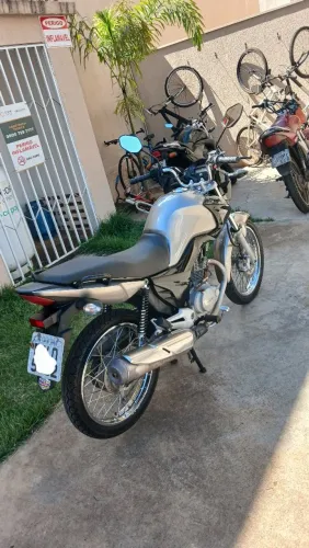 Vendo fan 150 2014 modelo 2015