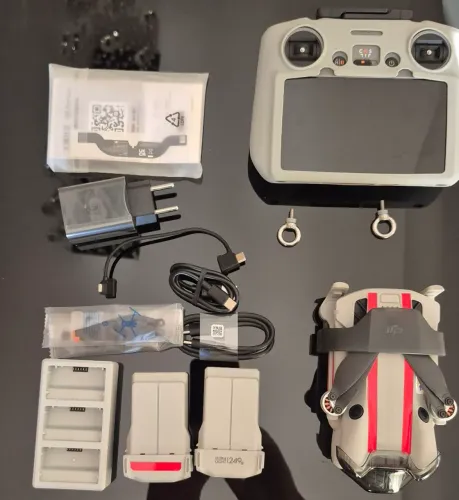 DRONE DJI MINI 4 PRÓ ACEITO NEO 2 COMBO