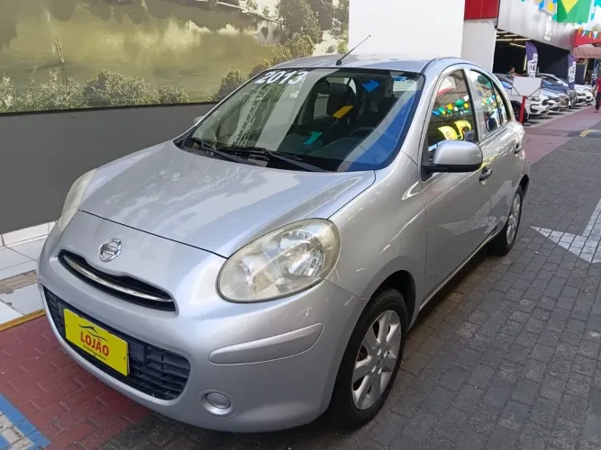 Nissan March S 1.0 16V Flex Fuel 5P 2013