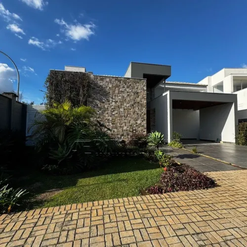 CASA TERREA EM CONDOMINIO COM 4 SUITES - ALPHAVILLE NOVA ESPLANADA 3
