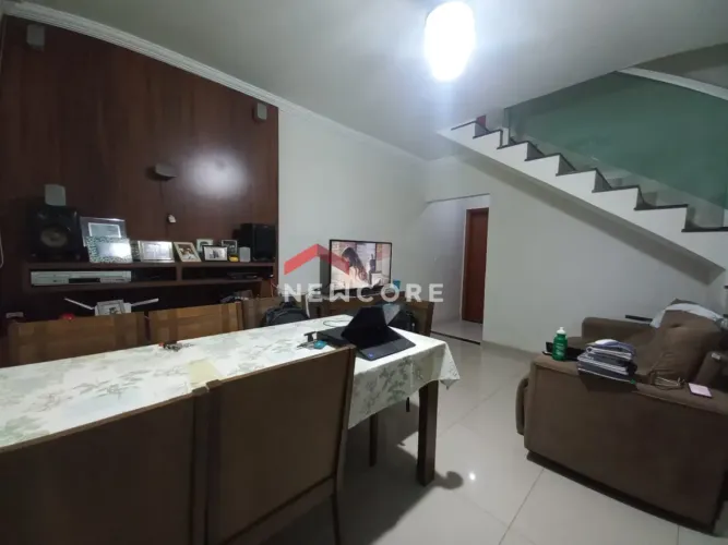Casa em Rua Botão de Rosa - Etelvina Carneiro - Belo Horizonte/MG