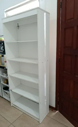 VENDO PRATELEIRA COM 5 DIVISÕES