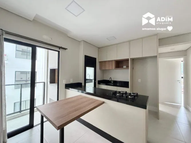 Apartamento NOVO de 2 suítes no bairro Nações a 600m² da praia em Balneário Camboriú - SC