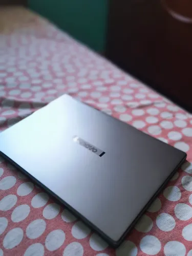 Lenovo IdeaPad Slim 3 - 1 mês de uso 
