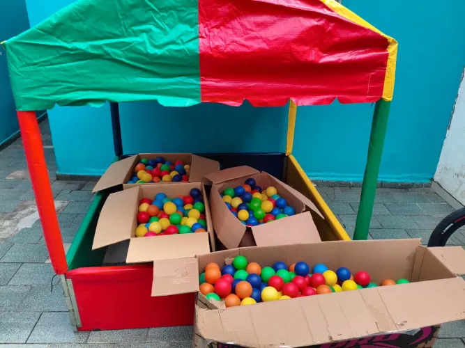 Piscina de bolinhas 1,50m 