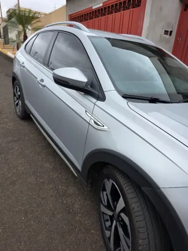 Volkswagen Nivus Highline 1.0 200 TSI Flex AUT 2021