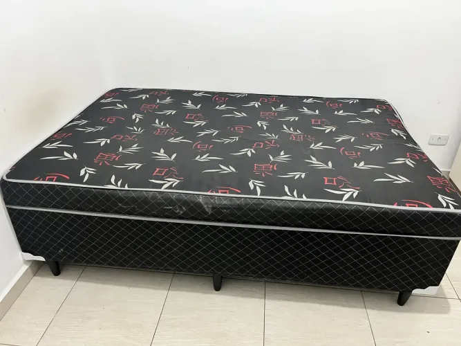 Cama box
