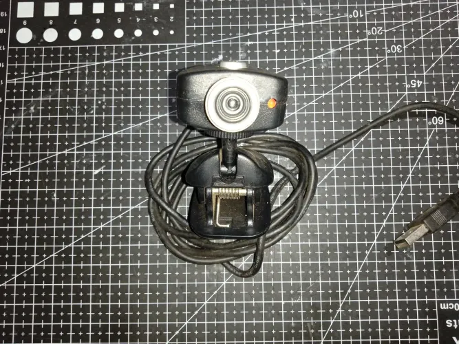 Vende-se Webcam Leadership - 0.31 Megapixel<br><br>(640 x 480)