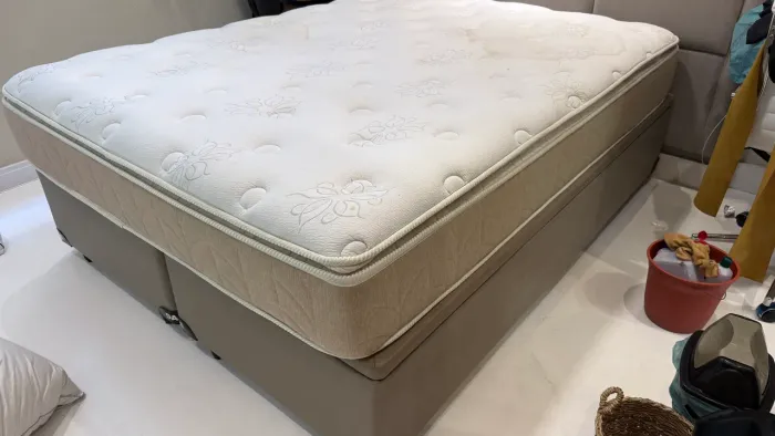Cama Queen com baú duplo Colchao Super Premium  