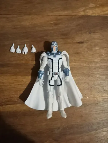 Magneto marvel legends