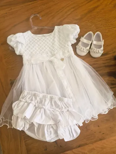 Vestido + sapatinho batizado ou festa