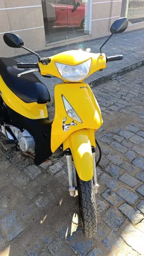 Vendo honda biz sem detalhe