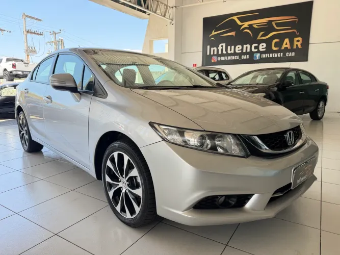 Honda Civic Sedan LXR 2.0 Flexone 16V Aut. 4P 2016