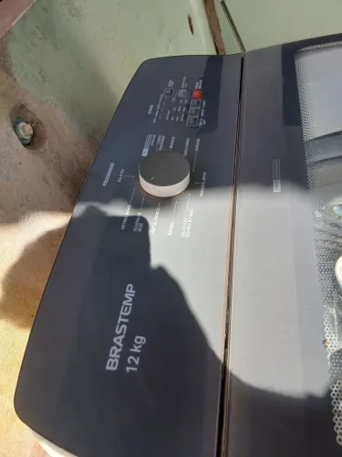 Máquina de lavar 12 quilos Brastemp
