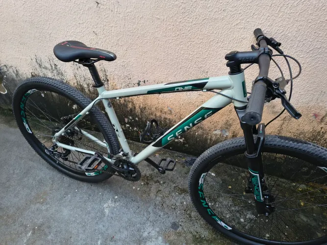 Bicicleta sense one nova
