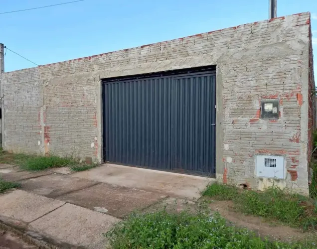 - Casa na Janaina