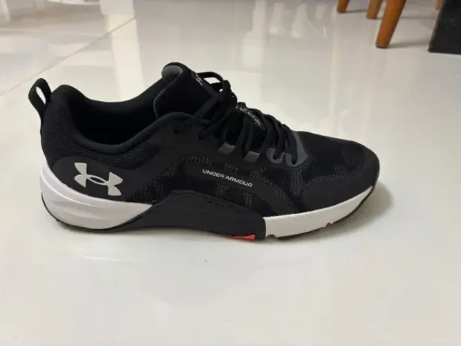 Tênis de Treino Masculino Under Armour Tribase Reps - Preto Pouquíssimo usado